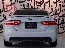 جاكوار XE